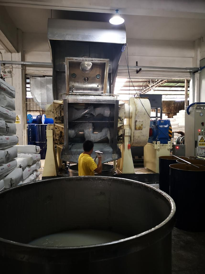 如何提高模具硅膠制品的硫化速度 ？