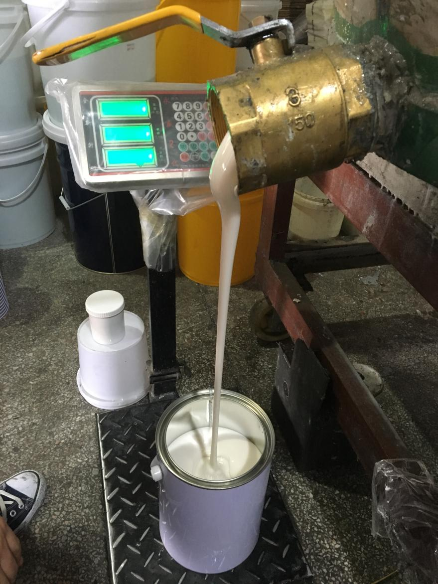 液態硅膠產品出現流紋路的原因是什么？